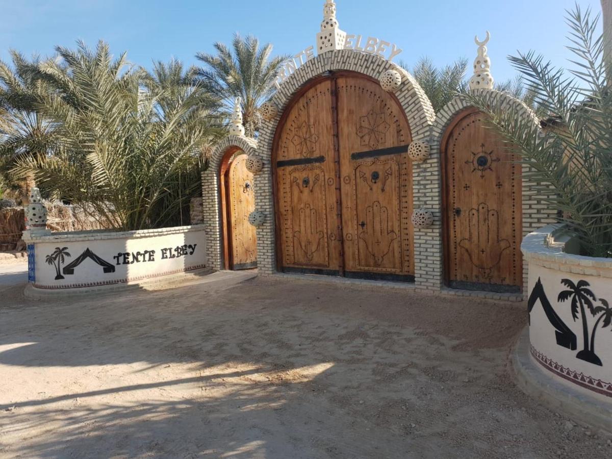 Tente Et Restaurant Elbey Douz Bagian luar foto