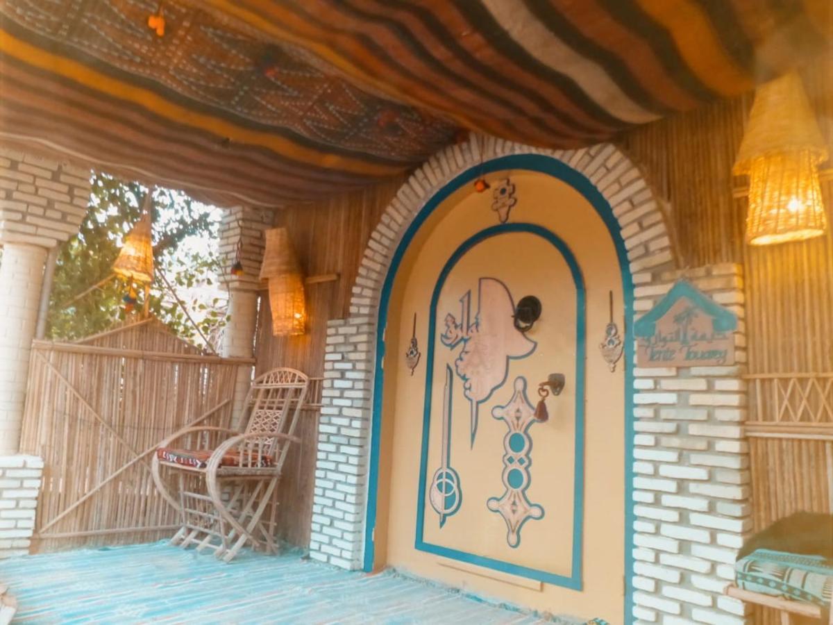 Tente Et Restaurant Elbey Douz Bagian luar foto